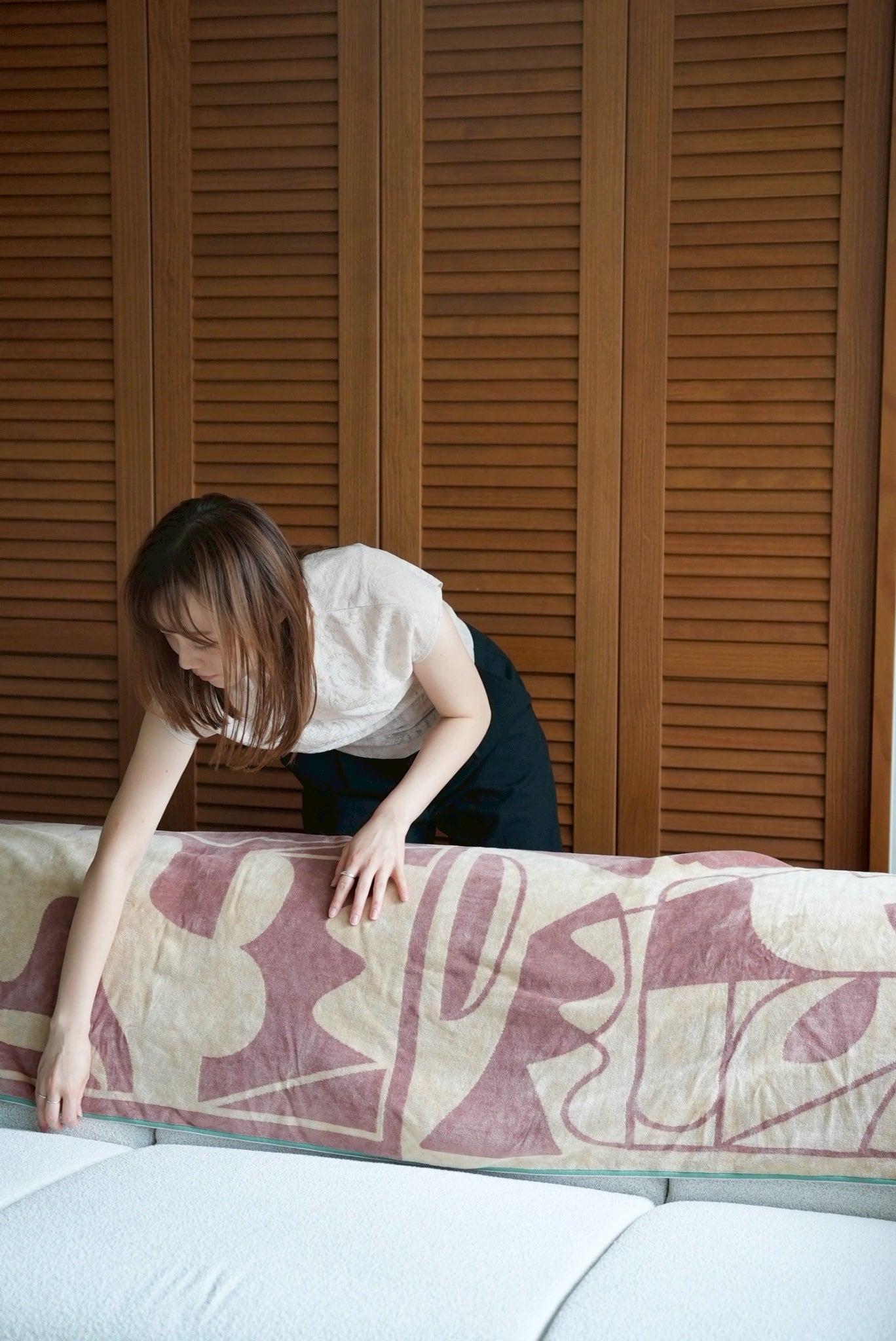TOWEL BLANKET : Instinctual beings