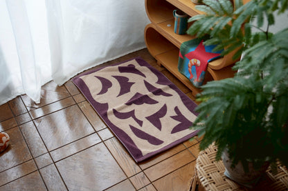 BATH MAT：Dancing flower