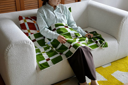 BATH TOWEL : Flow / moss green