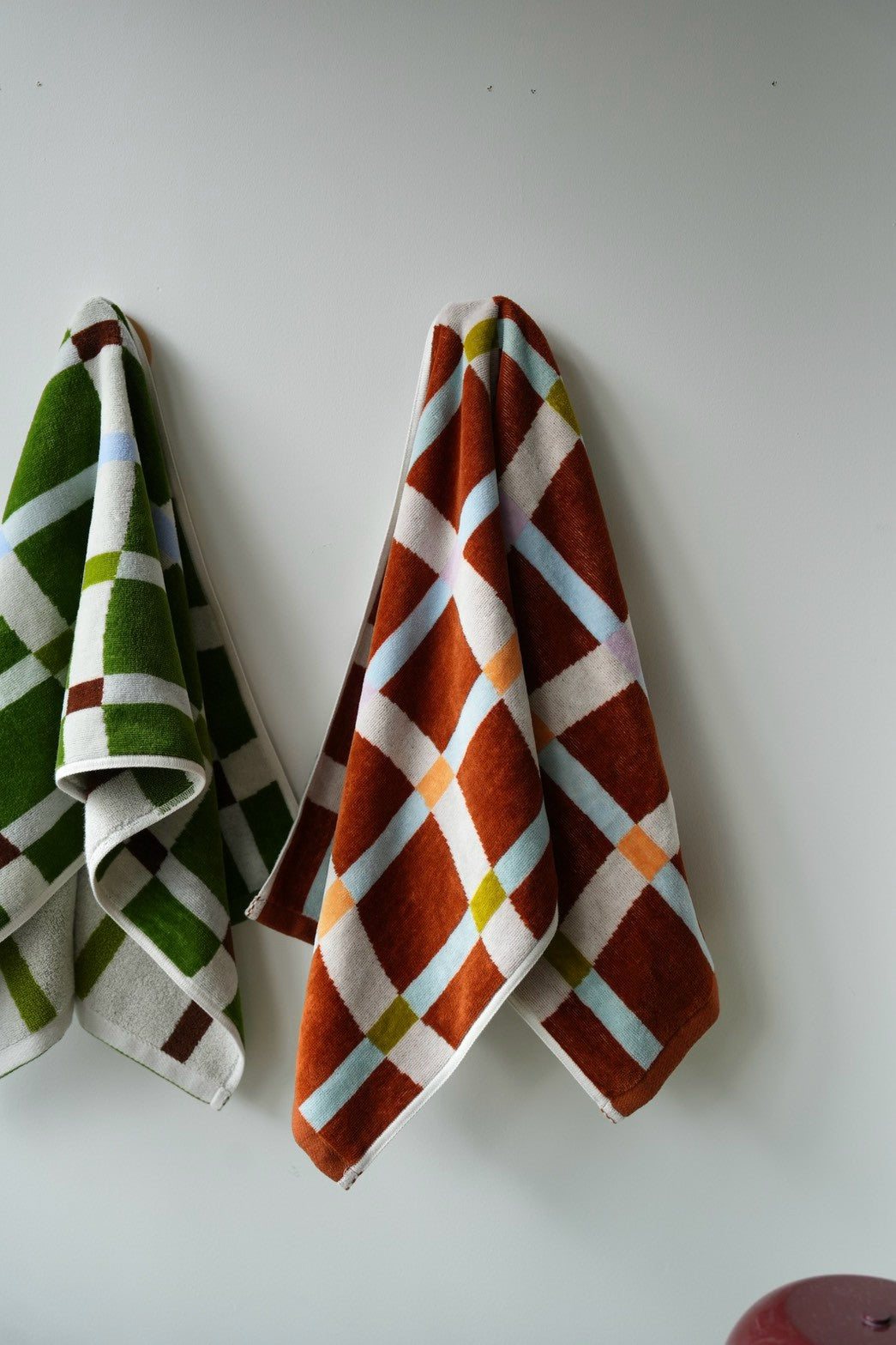 FACE TOWEL：Flow / terracotta