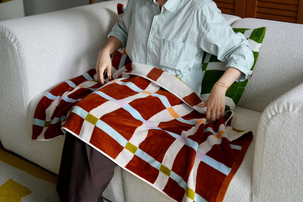 BATH TOWEL : Flow / terracotta