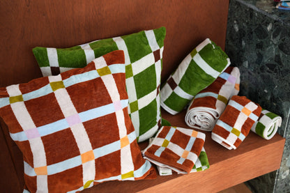 FACE TOWEL：Flow / terracotta