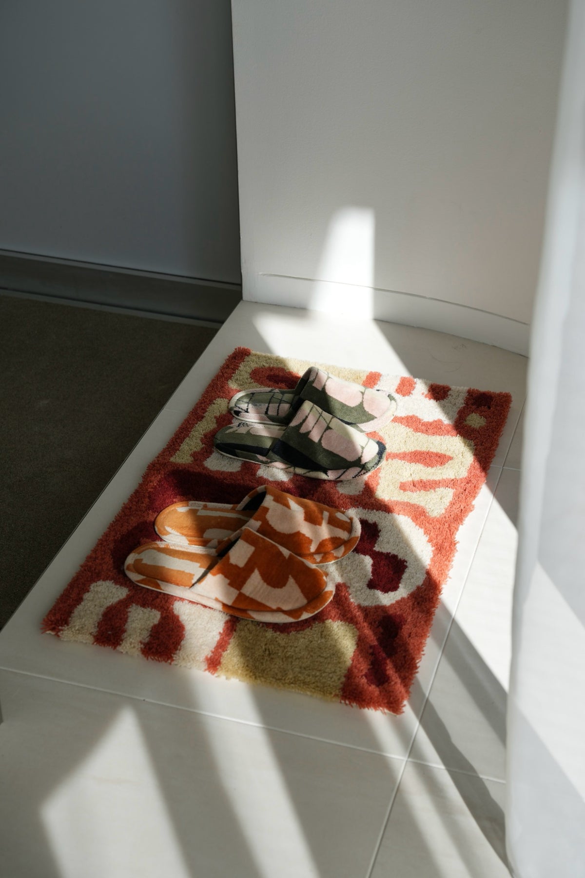 ROOM SHOES : Nichinichi Korekounichi
