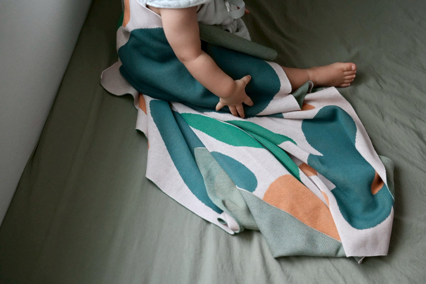 BABY KNIT KET：Tiny garden
