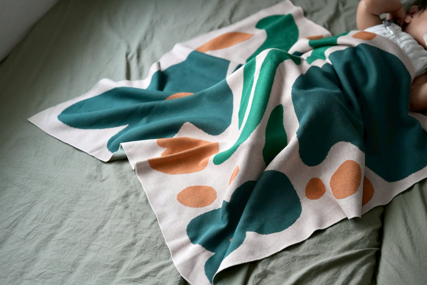 BABY KNIT KET：Tiny garden
