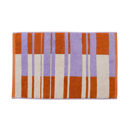 BATH MAT：Alternately