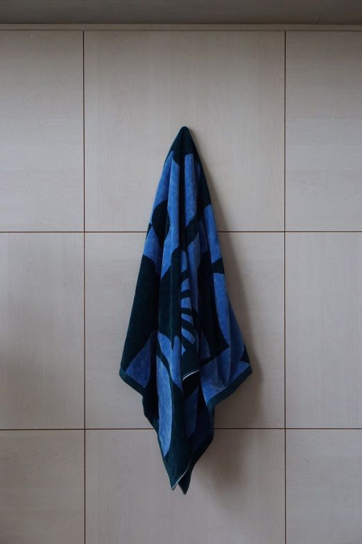BATH TOWEL : Offcuts by Jamie Jones