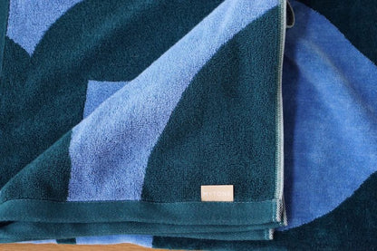 BATH TOWEL : Offcuts by Jamie Jones