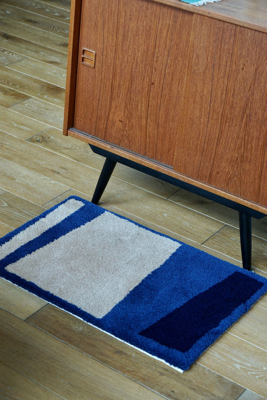 RUG：Uneven rectangle / Brown